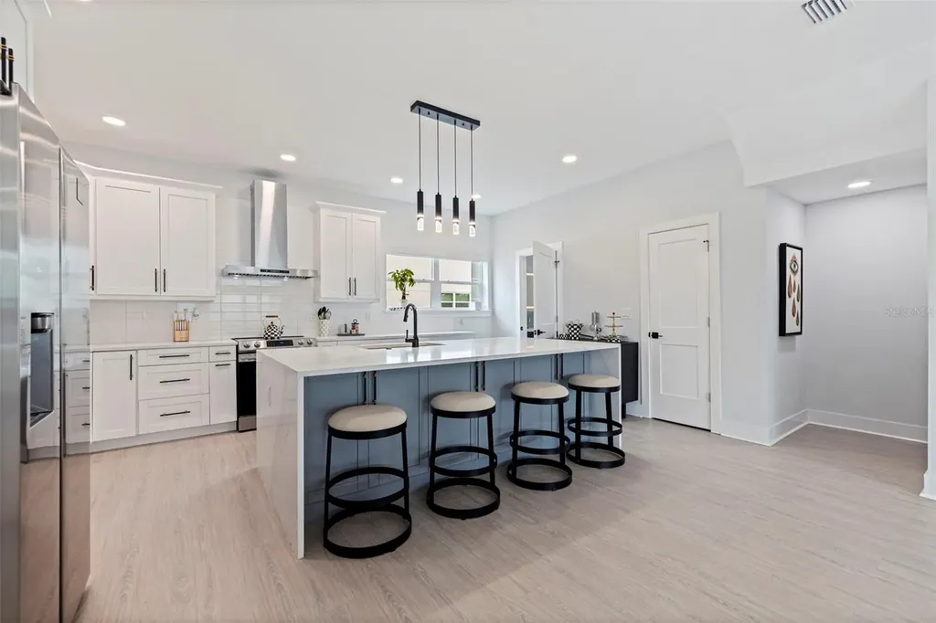 4120 W Northa Street Tampa FL 33609