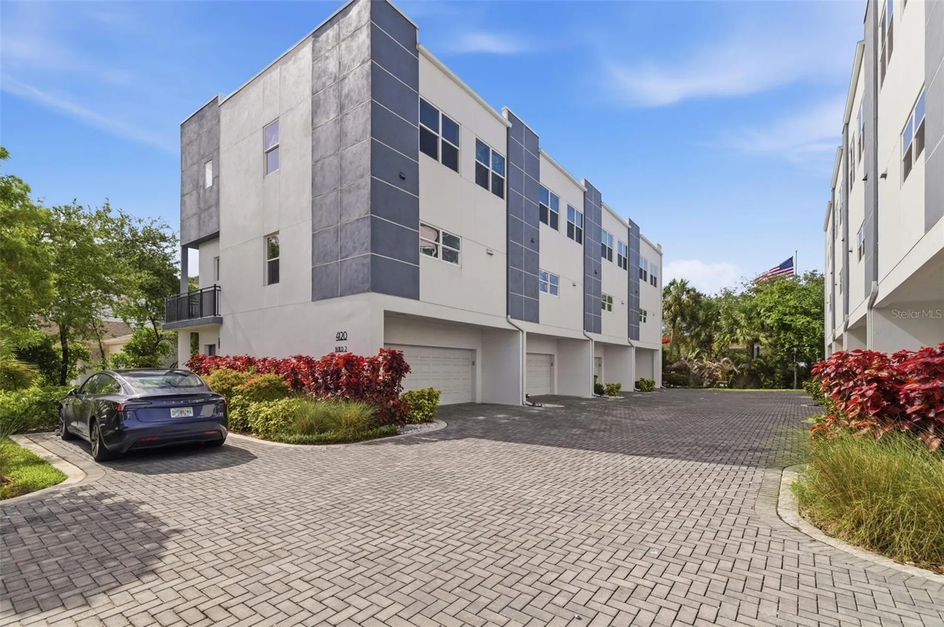 4120 W Northa Street Tampa FL 33609