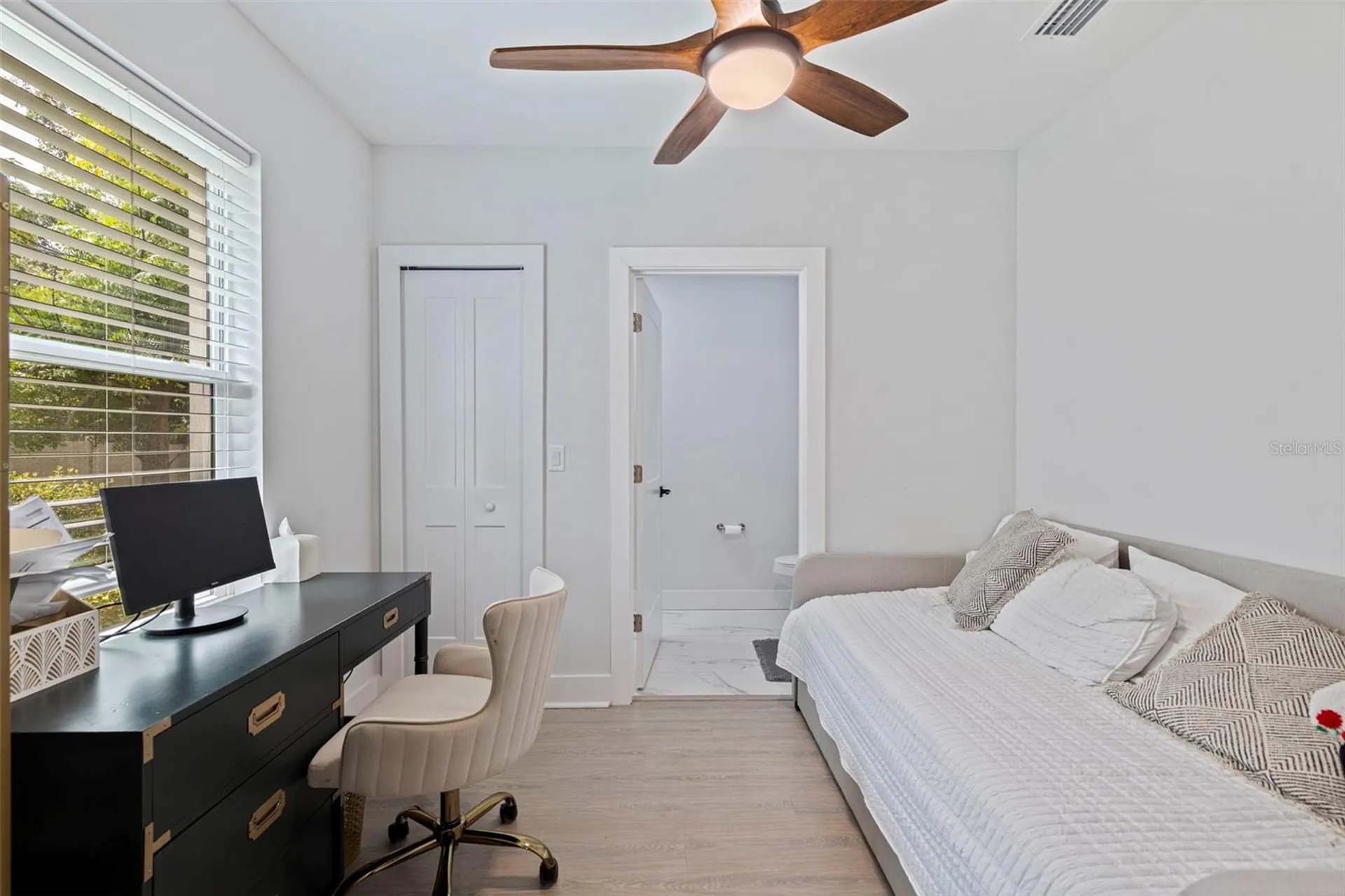 4120 W Northa Street Tampa FL 33609