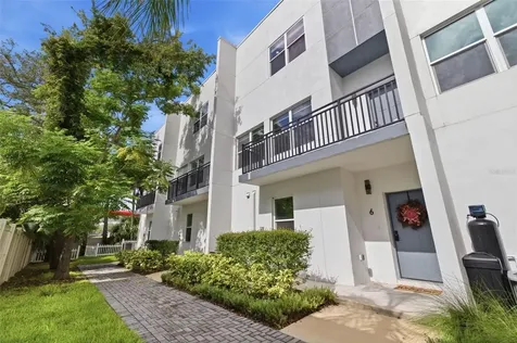 4120 W Northa Street Tampa FL 33609