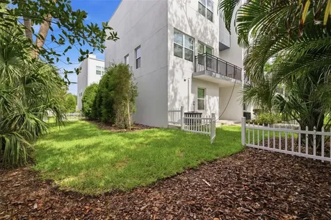 4120 W Northa Street Tampa FL 33609