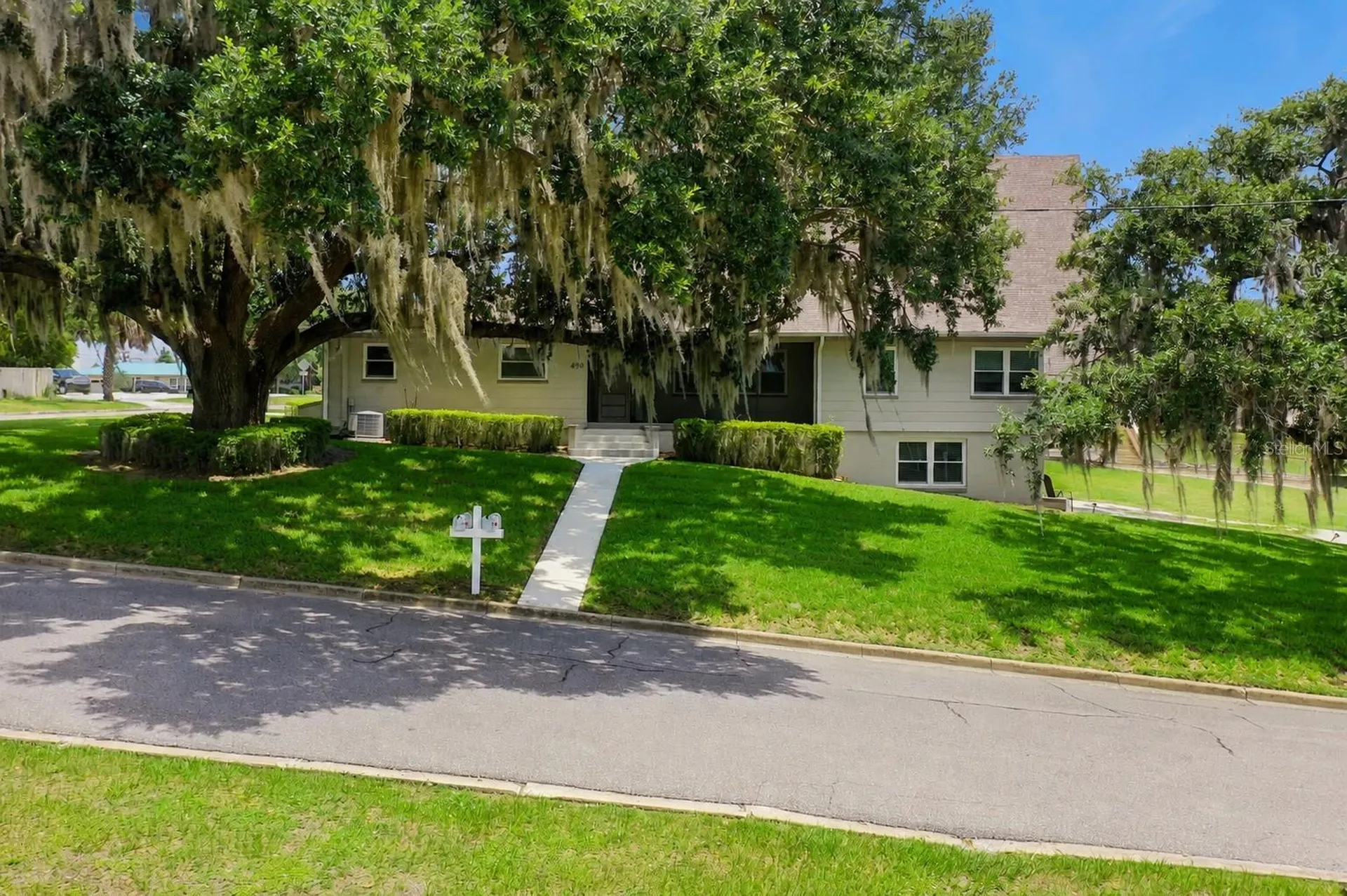 490 W Desoto Street Clermont FL 34711