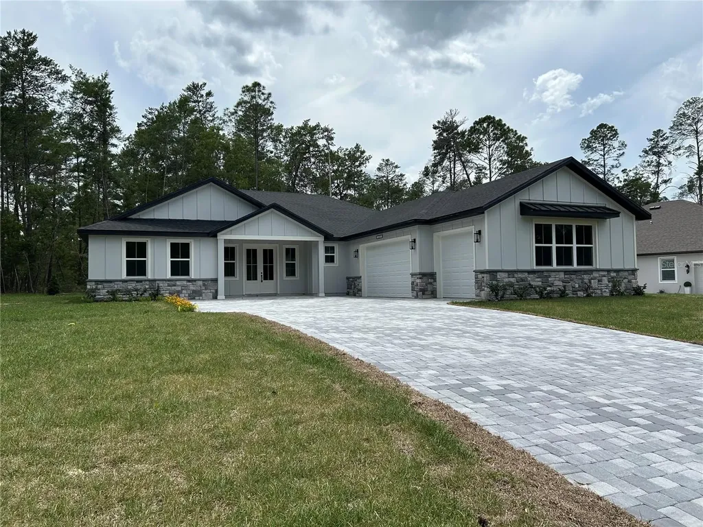 8393 Christopher Lane Brooksville FL 34613