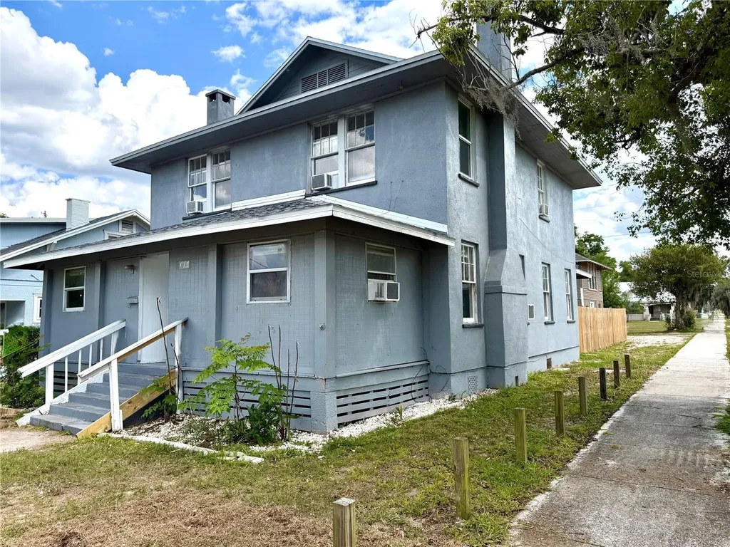 204 Avenue D NE Winter Haven FL 33881