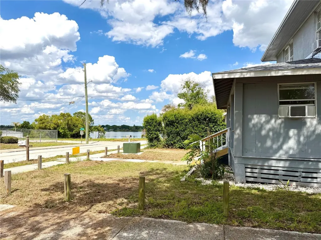 204 Avenue D NE Winter Haven FL 33881
