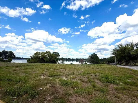 204 Avenue D NE Winter Haven FL 33881