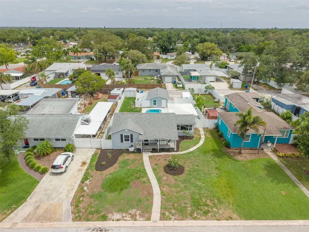 5127 29th Avenue N St Petersburg FL 33710