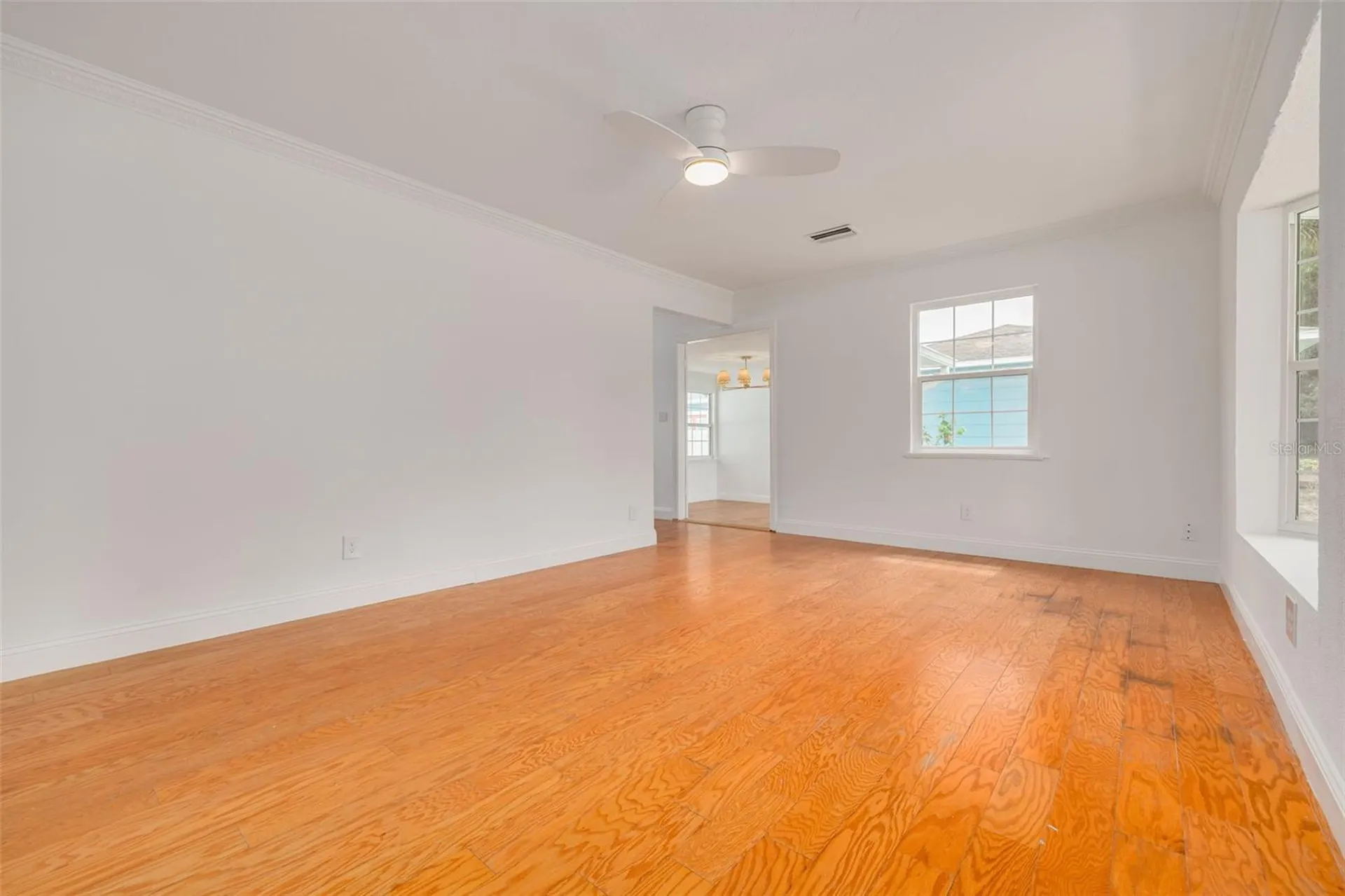 5127 29th Avenue N St Petersburg FL 33710
