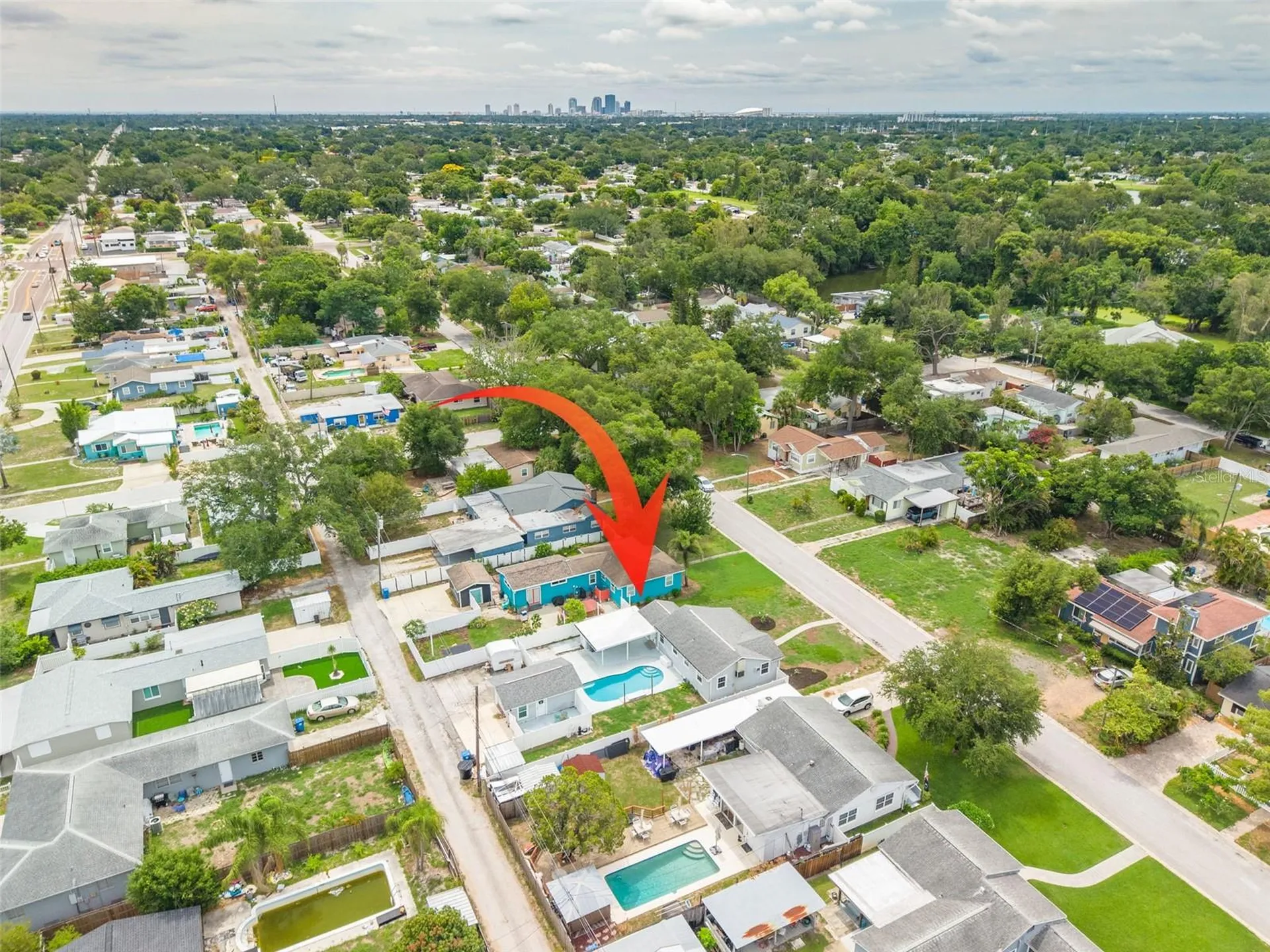 5127 29th Avenue N St Petersburg FL 33710