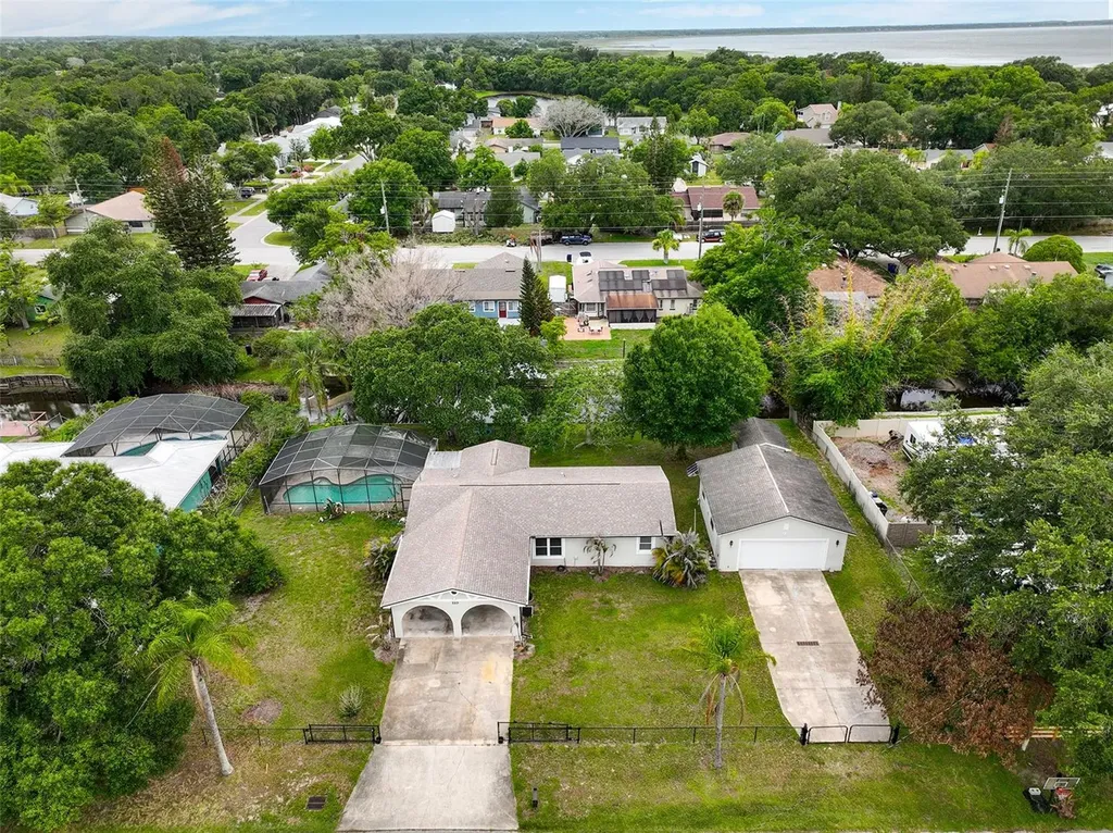 110 Edgewater Drive St Cloud FL 34769