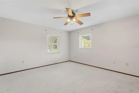 110 Edgewater Drive St Cloud FL 34769