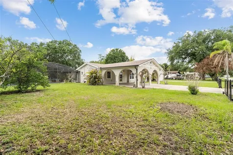 110 Edgewater Drive St Cloud FL 34769