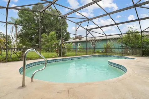 110 Edgewater Drive St Cloud FL 34769