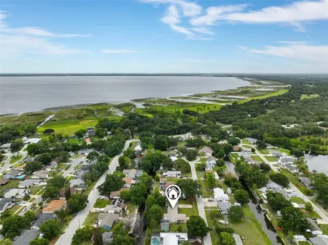 110 Edgewater Drive St Cloud FL 34769