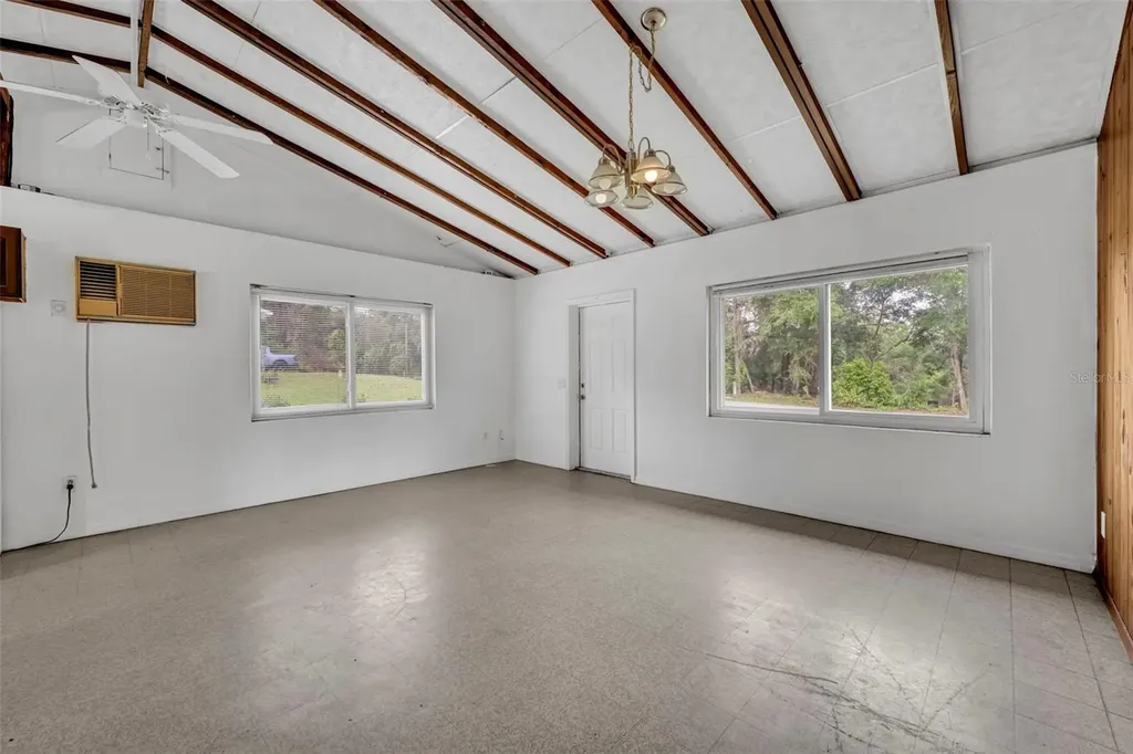 645 Park Avenue Orange City FL 32763