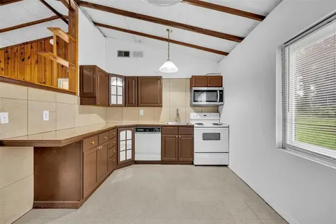 645 Park Avenue Orange City FL 32763