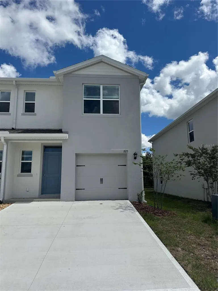 1823 Rock Elm Road Davenport FL 33837