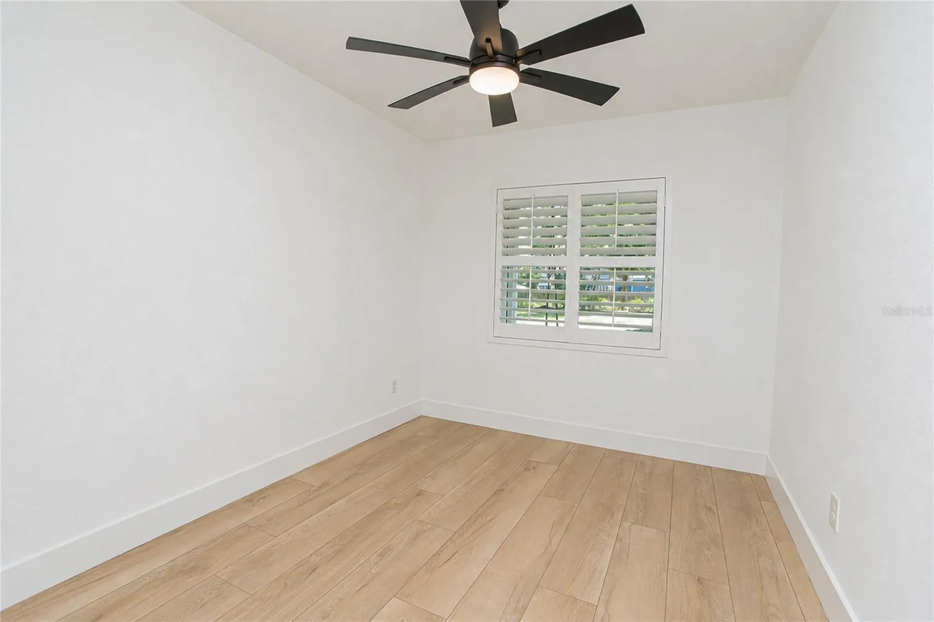20 E Division Street Winter Garden FL 34787