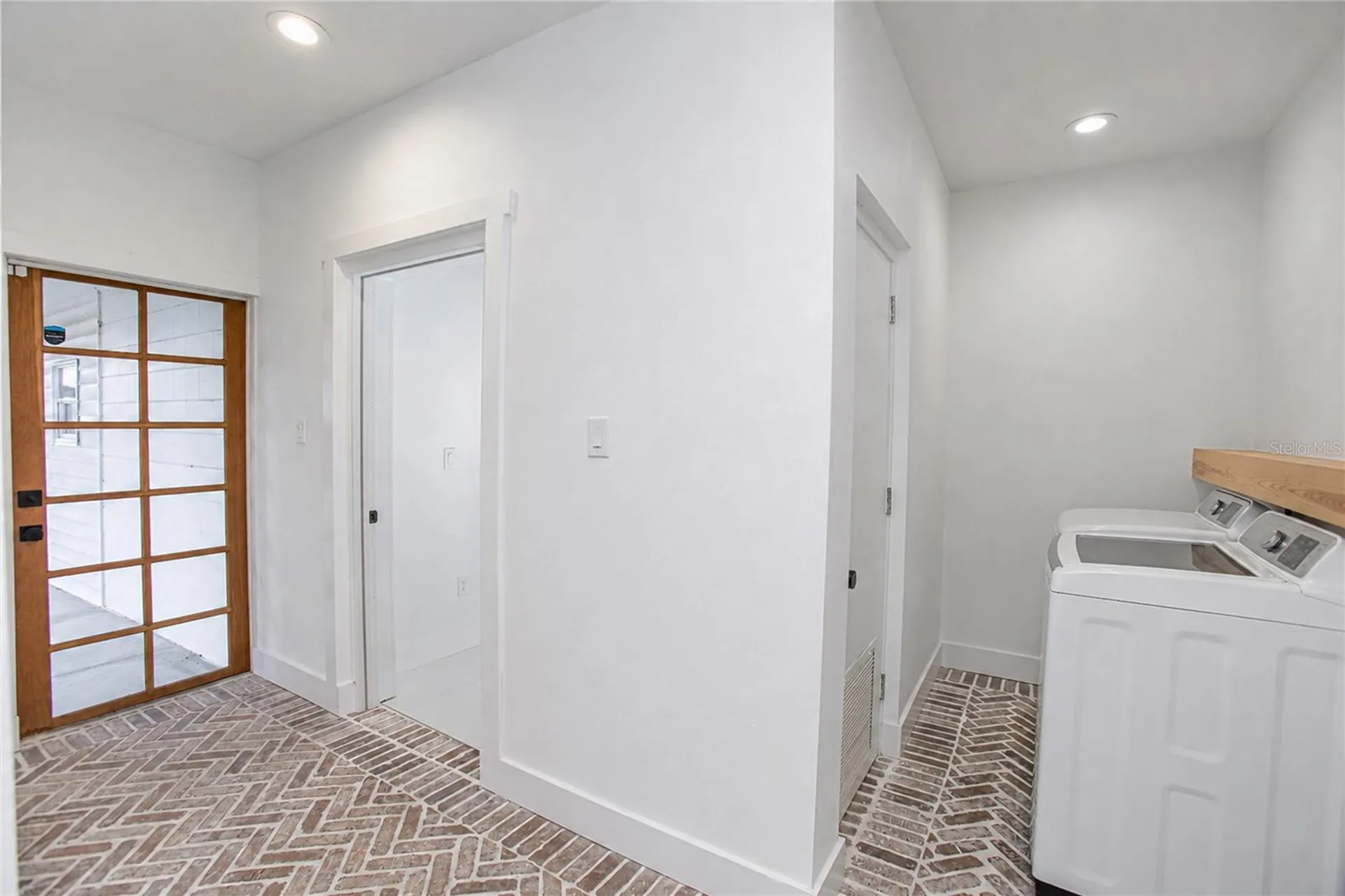 20 E Division Street Winter Garden FL 34787