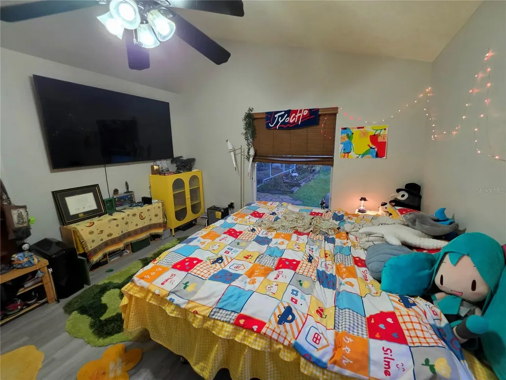 18507 Country Crest Place Tampa FL 33647