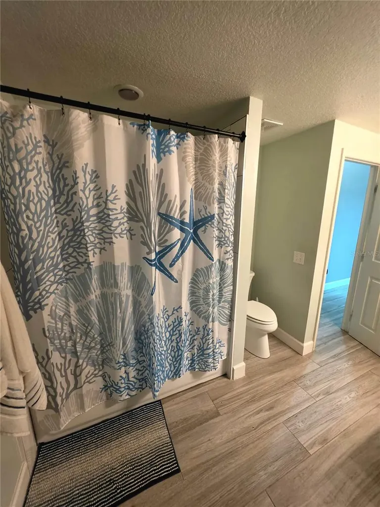 18507 Country Crest Place Tampa FL 33647
