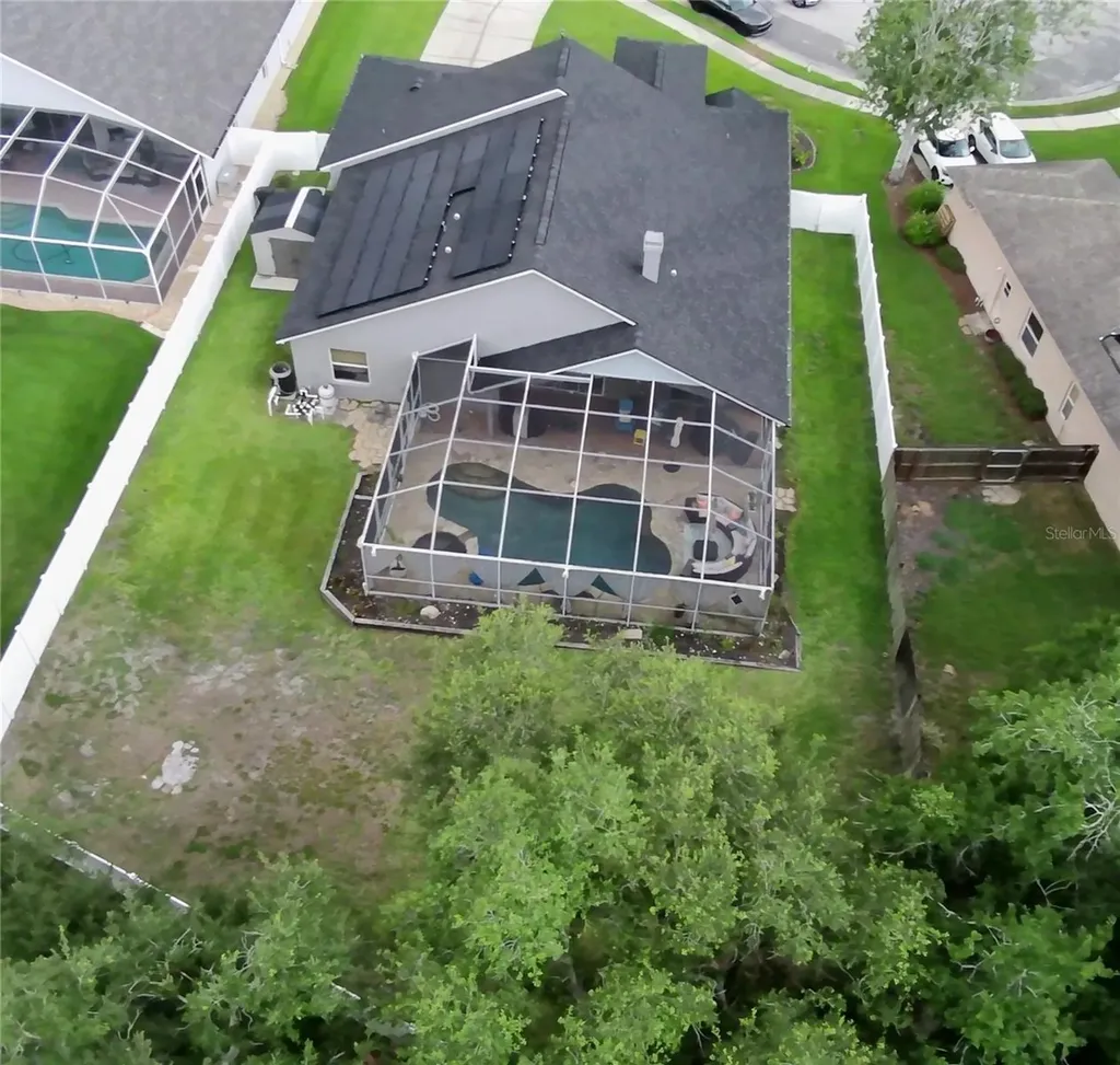18507 Country Crest Place Tampa FL 33647