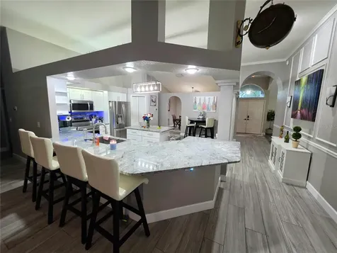 18507 Country Crest Place Tampa FL 33647