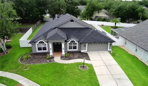 18507 Country Crest Place Tampa FL 33647