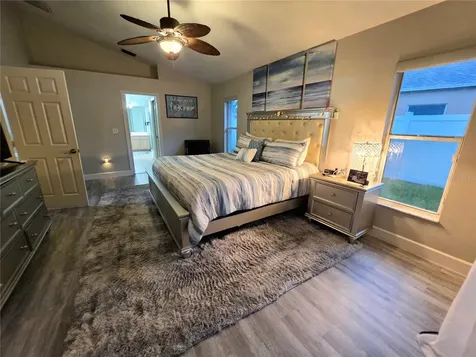 18507 Country Crest Place Tampa FL 33647