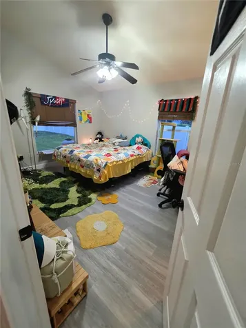 18507 Country Crest Place Tampa FL 33647