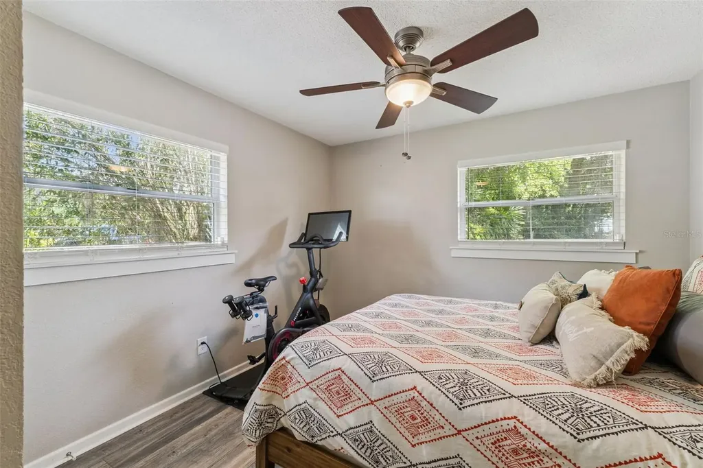 2609 S Crystal Lake Drive Orlando FL 32806