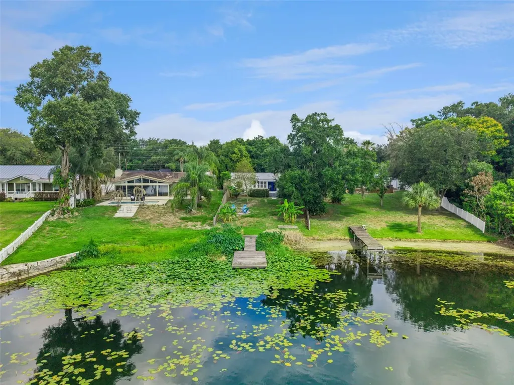 2609 S Crystal Lake Drive Orlando FL 32806
