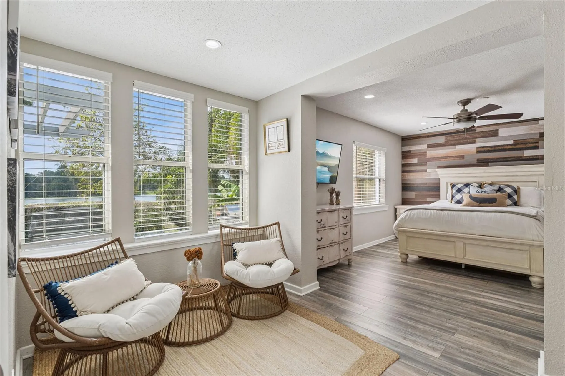 2609 S Crystal Lake Drive Orlando FL 32806