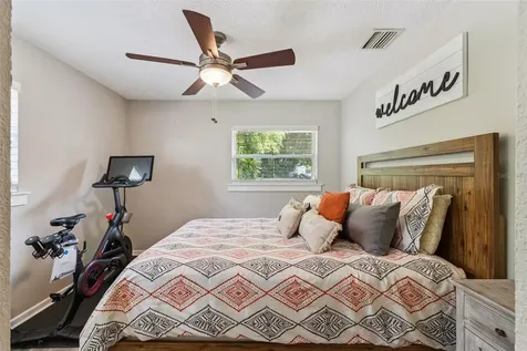 2609 S Crystal Lake Drive Orlando FL 32806
