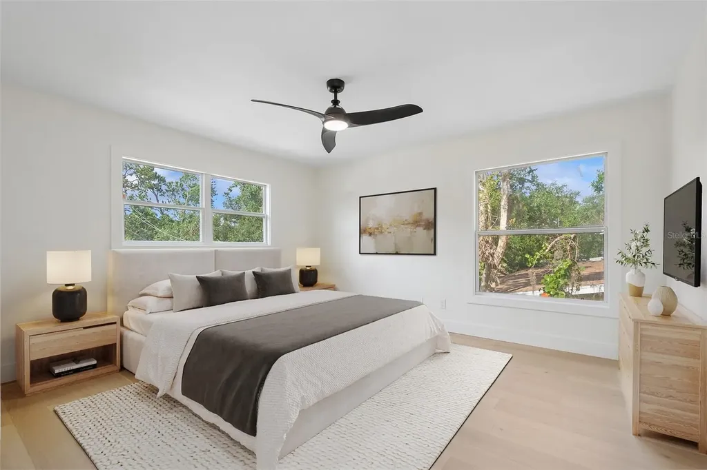2655 Bay Street Sarasota FL 34237