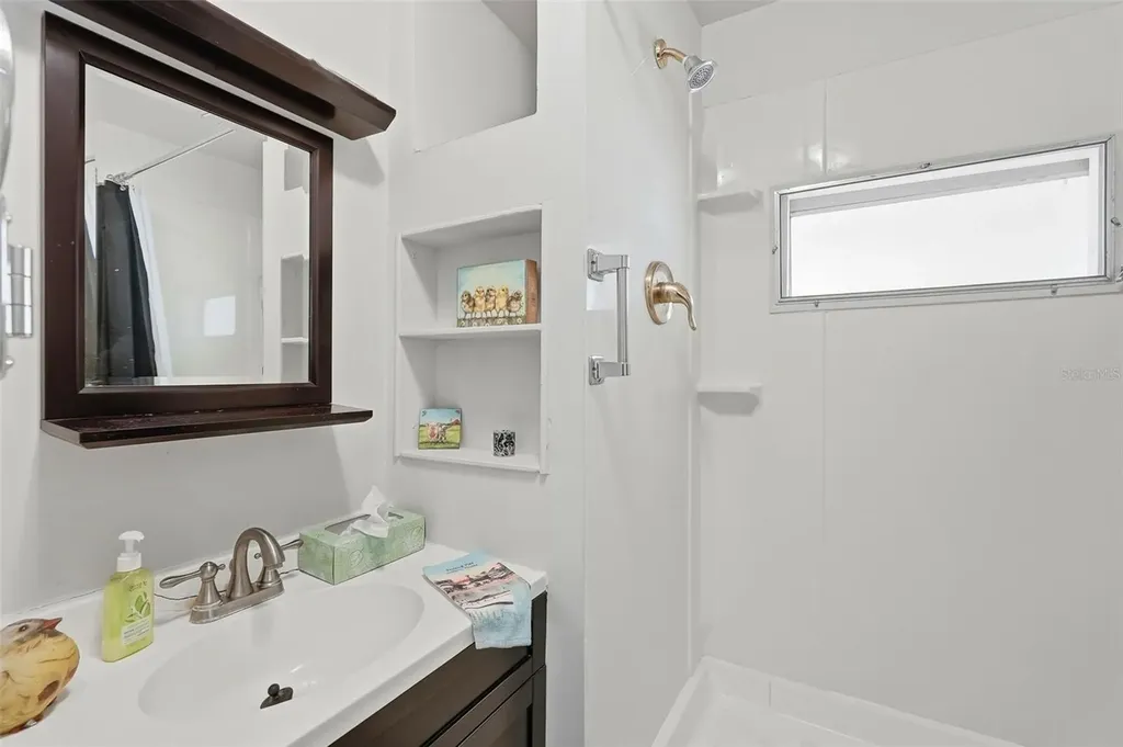 633 54th Way South Way S Gulfport FL 33707