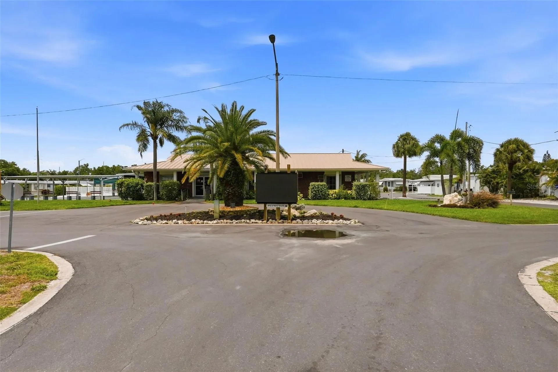 633 54th Way South Way S Gulfport FL 33707