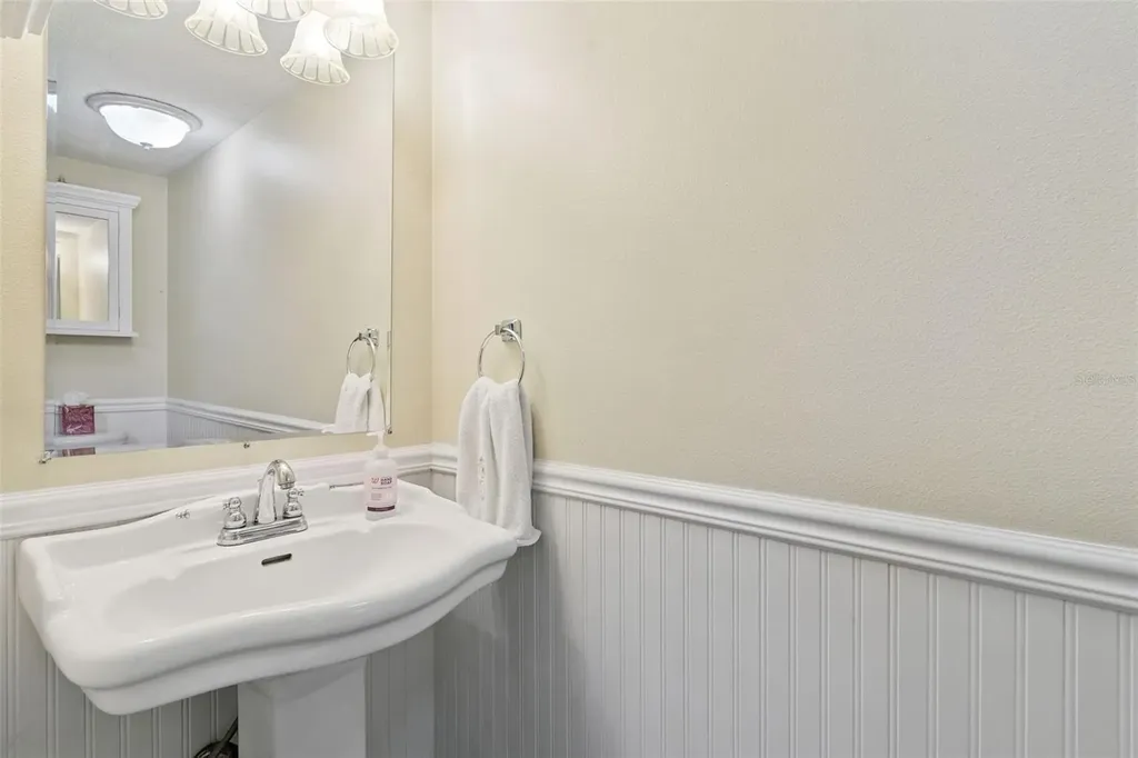815 Chestnut Street Clermont FL 34711