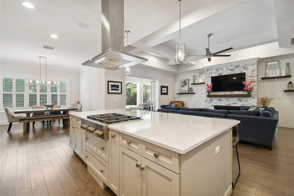 4013 W Zelar Street Tampa FL 33629