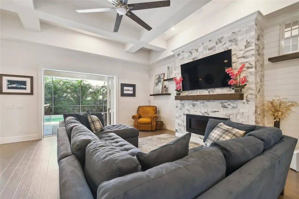 4013 W Zelar Street Tampa FL 33629