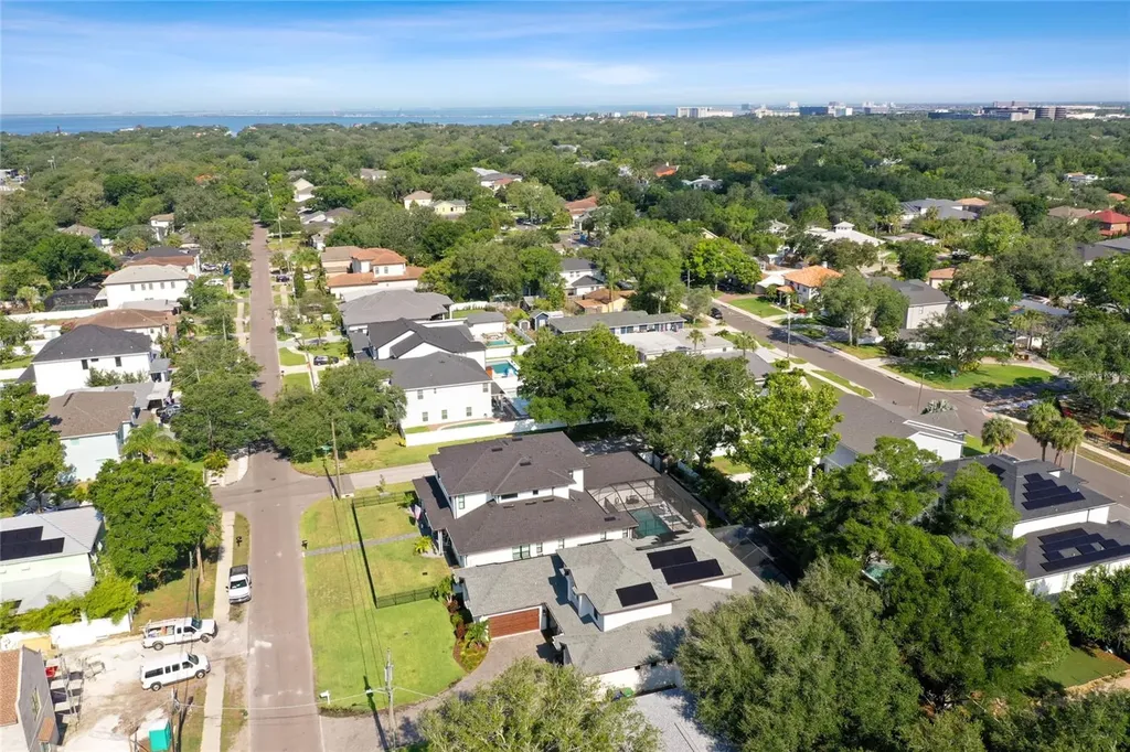 4013 W Zelar Street Tampa FL 33629
