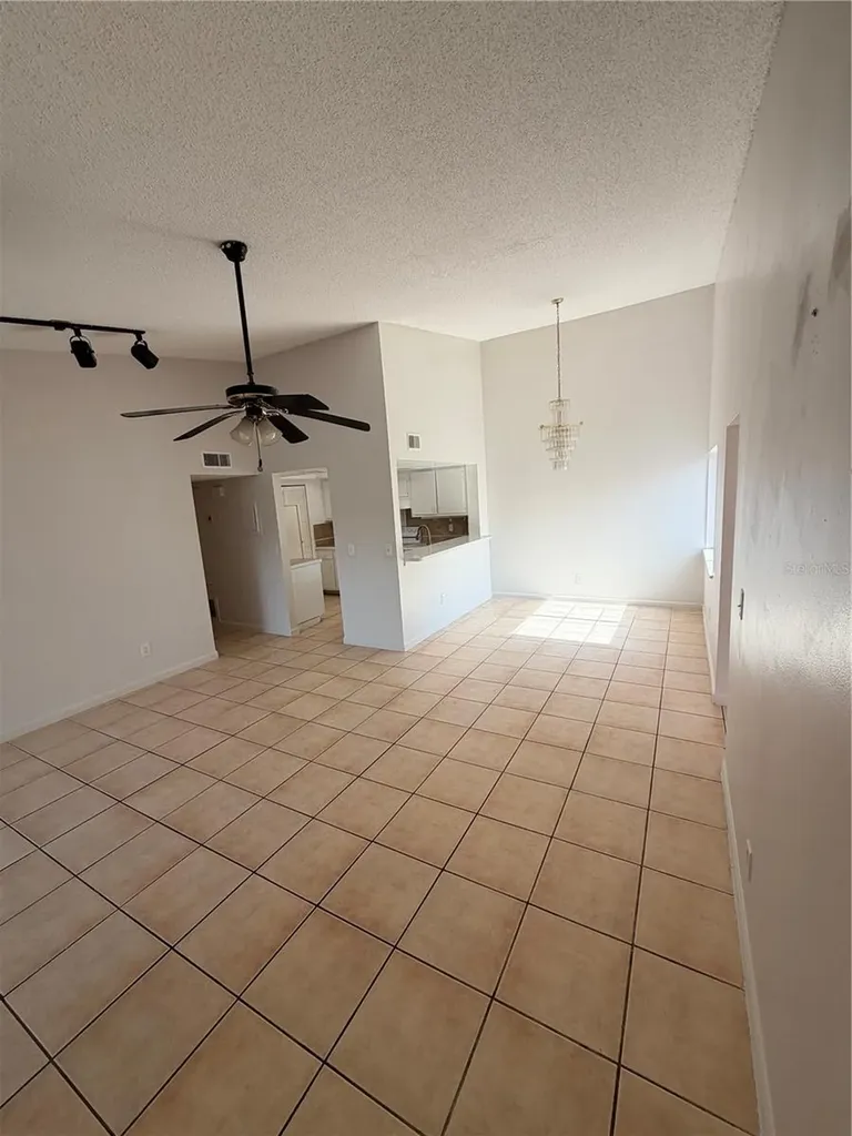 2527 Citrus Club Lane Orlando FL 32839