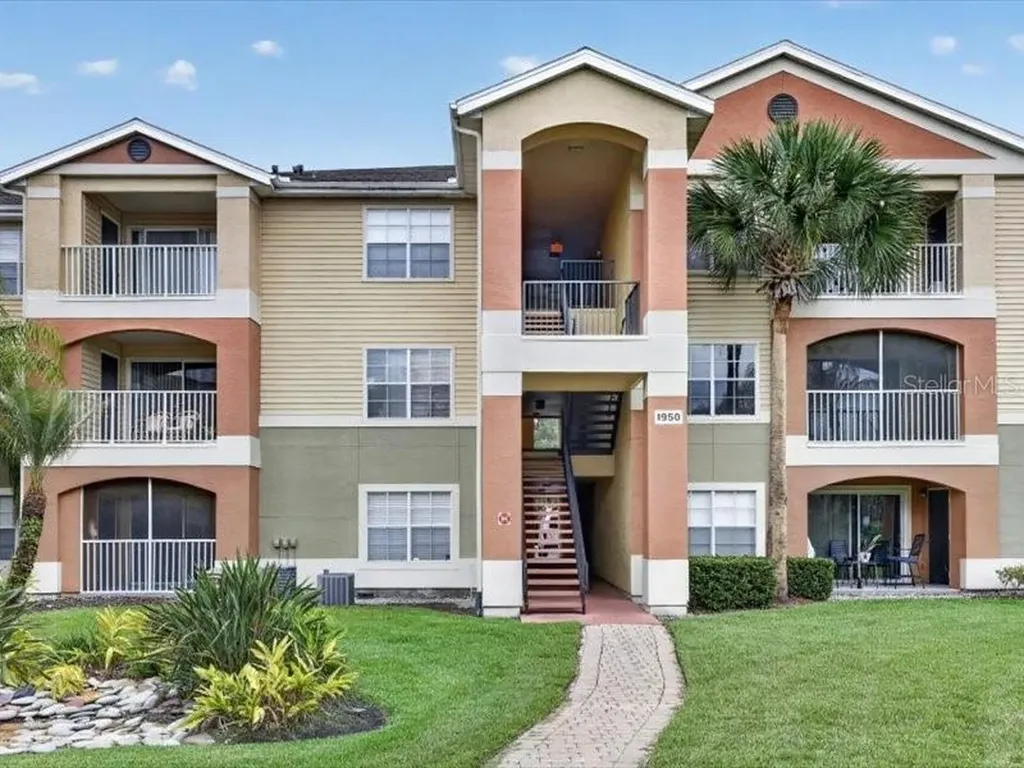 1950 Summer Club Drive Oviedo FL 32765