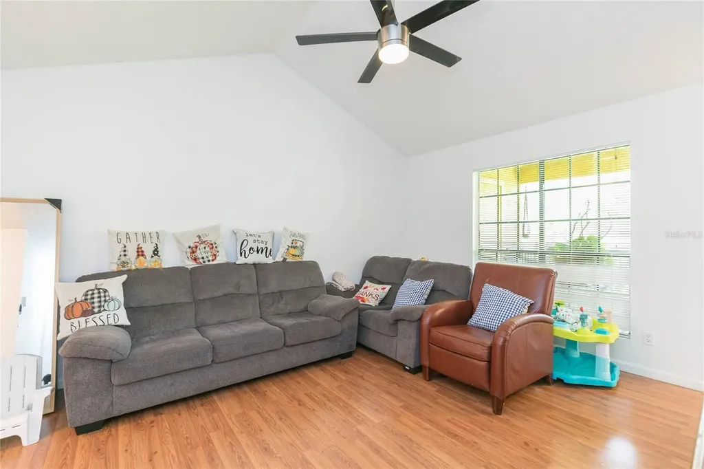 8636 Mallard Reserve Drive Tampa FL 33614