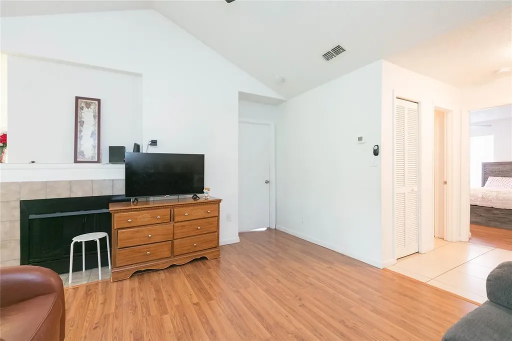 8636 Mallard Reserve Drive Tampa FL 33614