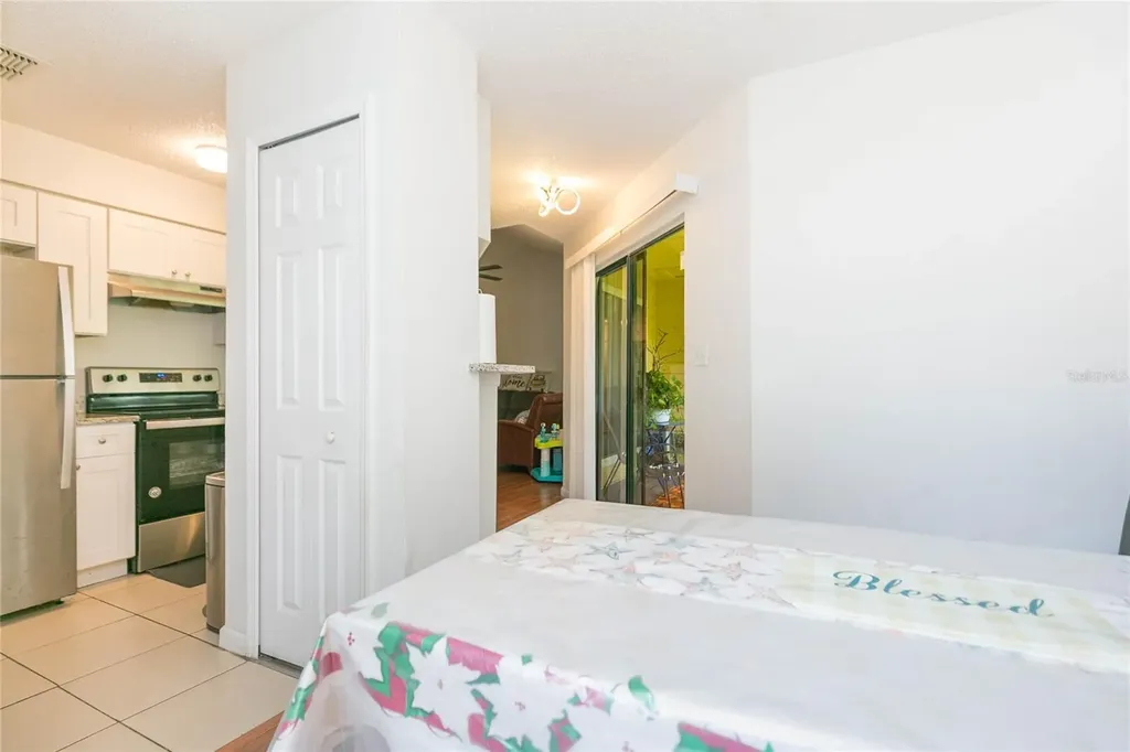 8636 Mallard Reserve Drive Tampa FL 33614