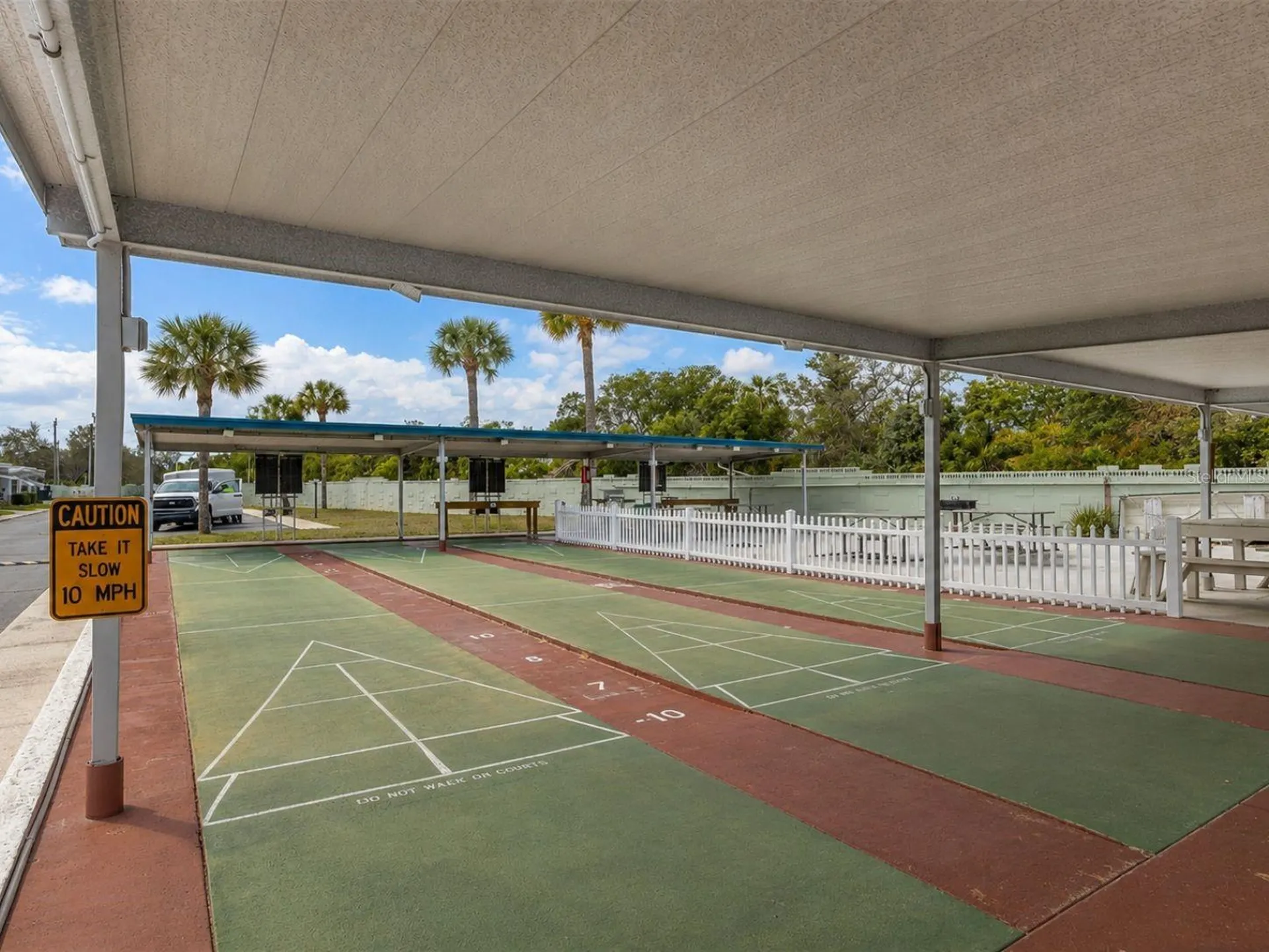 250 Rosery Road NW Largo FL 33770