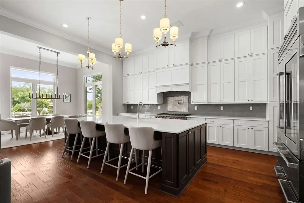 4905 W Spring Lake Drive Tampa FL 33629