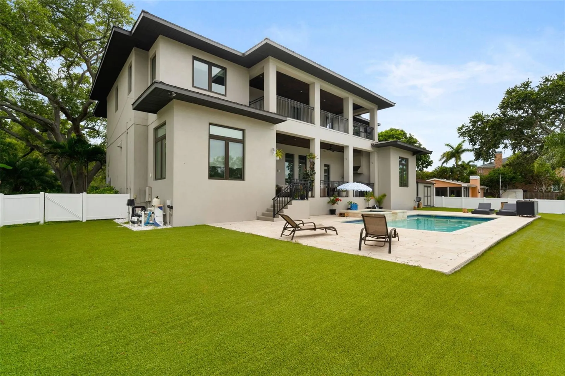 4905 W Spring Lake Drive Tampa FL 33629