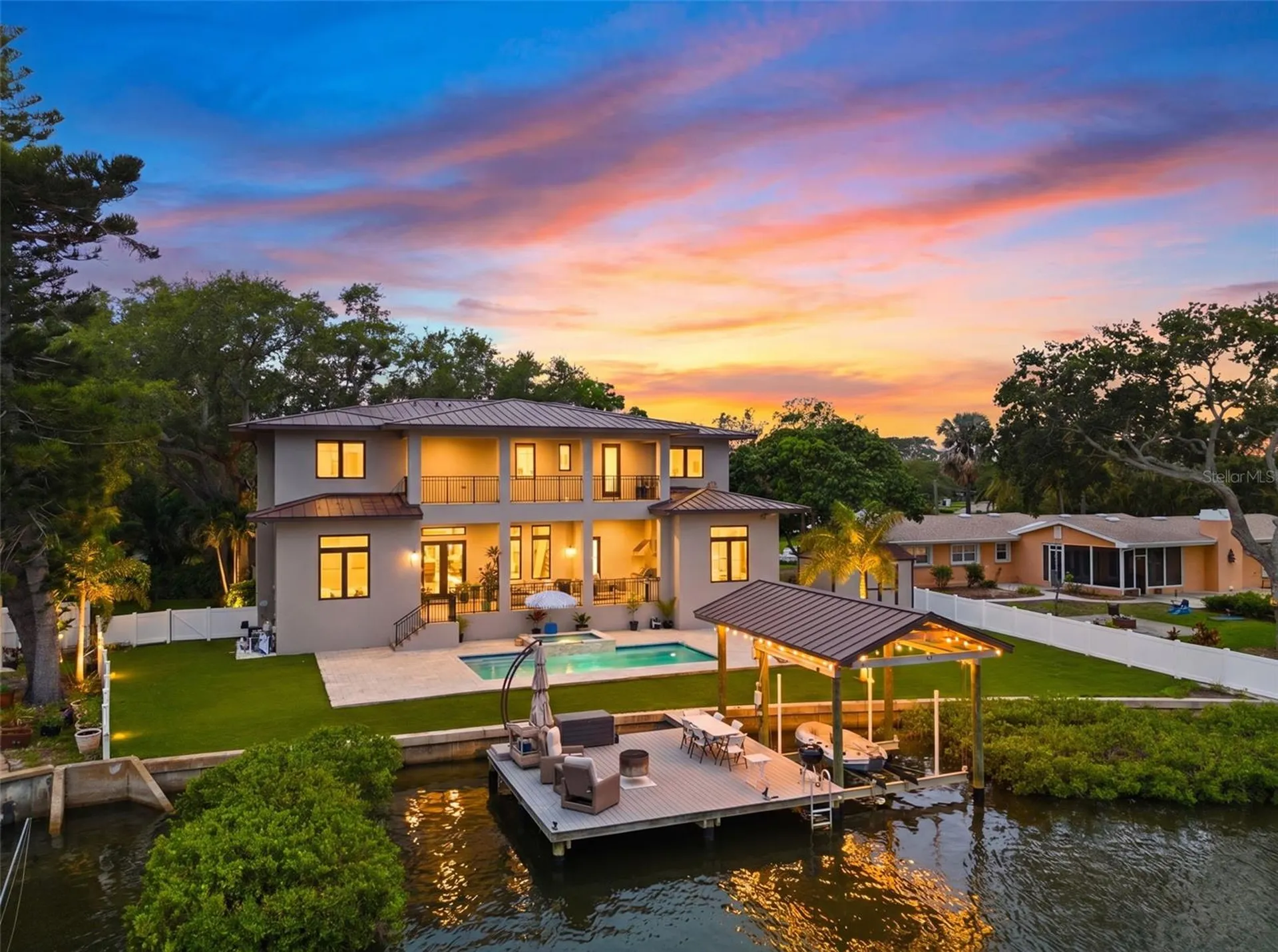 4905 W Spring Lake Drive Tampa FL 33629